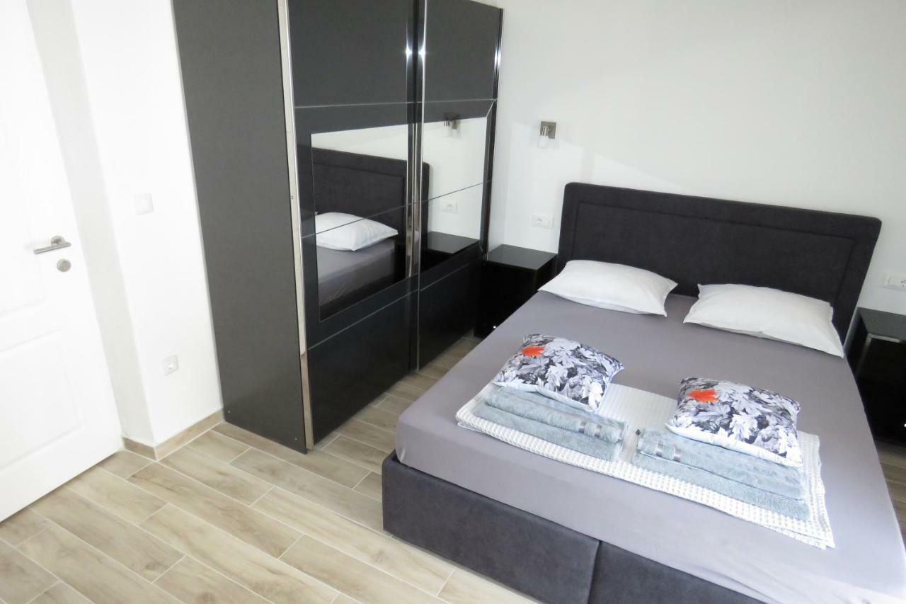 Lux Dalmatia I & R Makarska Exterior foto